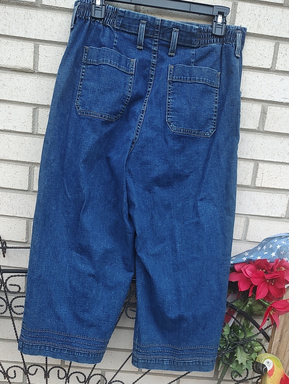 Lee/Denim Capris Pants - Picture 7 of 9